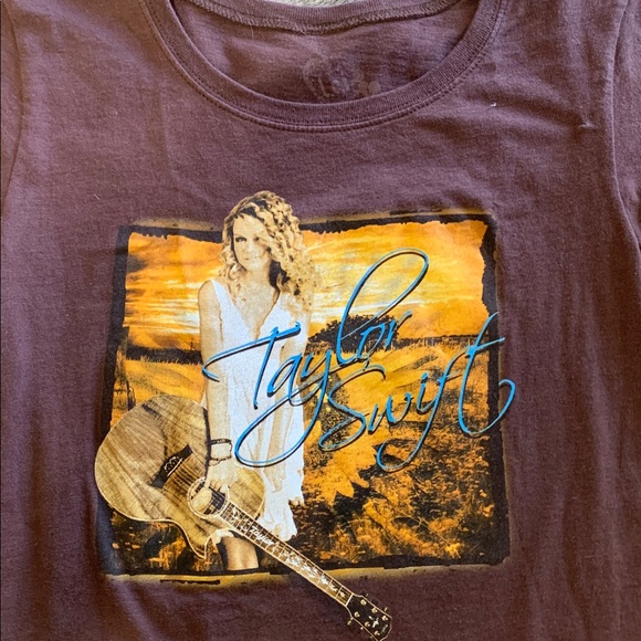 Taylor Swift kids 100% Cotten tshirt 10/12 - Picture 2 of 4